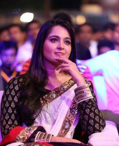 anushka-shetty-latest-images-3-00141