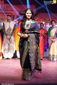 anushka-shetty-latest-photos-100-00192