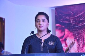 anushka-shetty-latest-pictures-445-00652