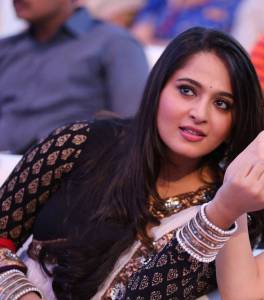 anushka-shetty-latest-stills-2-00266