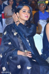 anushka-shetty-photos-100-01285