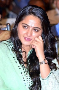 anushka-shetty-photos-123-02173