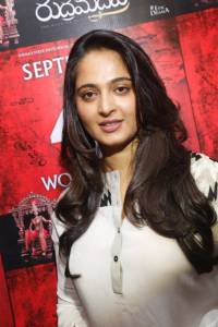 anushka-shetty-picture-gallery77-00154
