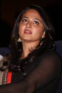 anushka-shetty-stills-194