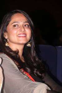 anushka-shetty-stills-271