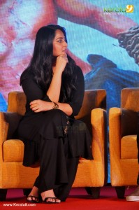 anushka-shetty-stills-554-00615