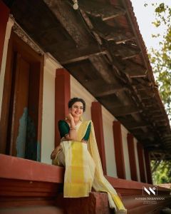 1_anusree-new-photos-006