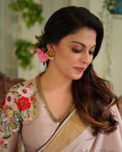 Anusree in saree photos2313 -1