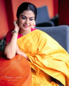 actress-Anusree-latest-photos-012-006