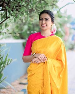 actress-Anusree-latest-photos-012-009