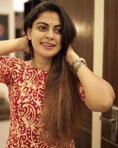 actress-Anusree-latest-photos-012-012