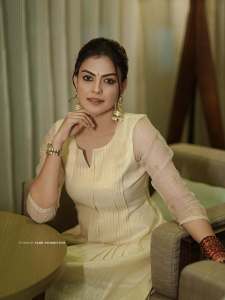 actress-anusree-in-pastel-color-churidar-designs-photos-002