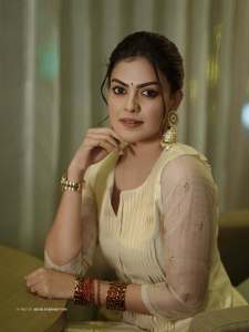 actress-anusree-in-pastel-color-churidar-designs-photos