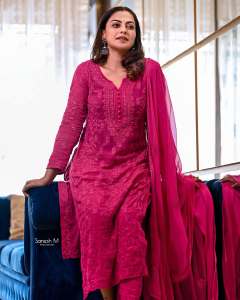 actress-anusree-in-pink-churidar-photos-004