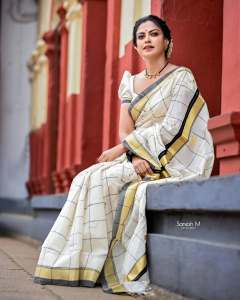 actress-anusree-in-set-saree-with-black-lines-and-blouse-makeup-ideas-photos-007