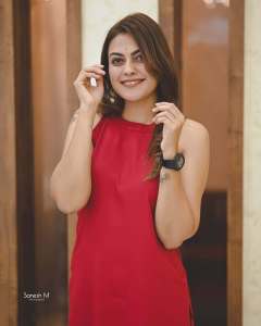 actress-anusree-latest-photos-and-look-001