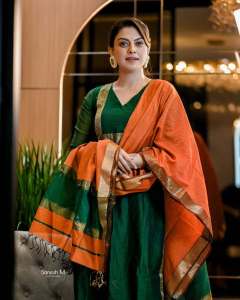 actress-anusree-photos-latest-010