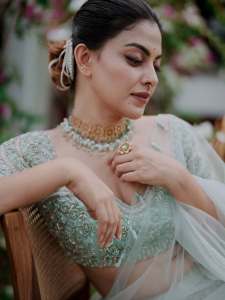 actress-anusree-photos-latest-018