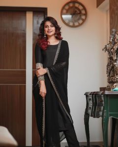 actress-anusree-recent-photos-001