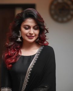 actress-anusree-recent-photos-002