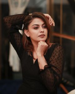 anusree-latest-photos-in-black-colour-dress-002
