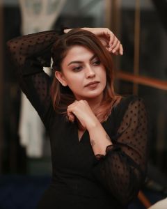 anusree-latest-photos-in-black-colour-dress-003