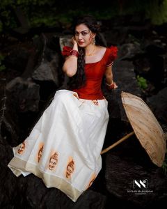 anusree new onam photos 0923-003