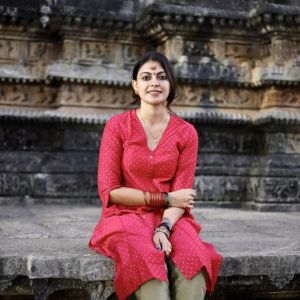 anusree-photoshoot-in-burgundy-red-shade-dress.webp-005