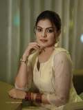 actress-anusree-in-pastel-color-churidar-designs-photos