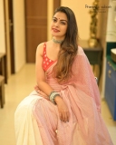 actress-anusree-latest-photos-in-red-colour-saree-001