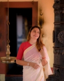actress-anusree-photos-in-kerala-saree-latest-003