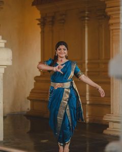 actress-aparna-balamurali-new-latest-dance-dress-photos-004