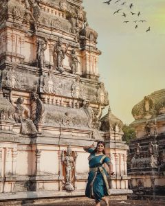 actress-aparna-balamurali-new-latest-dance-dress-photos-007