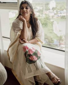 aparna-balamurali-images-hd-latest-001