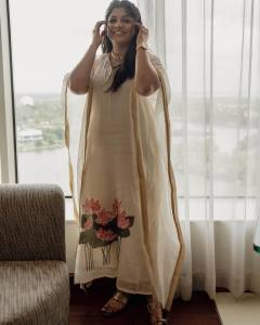 aparna-balamurali-images-hd-latest-002