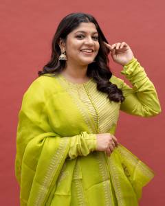 aparna-balamurali-in-green-anarkali-photos-009