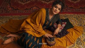 aparna-balamurali-latest-photoshoot-in-Kurtha-008