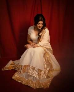 aparna-balamurali-latest-photoshoot-pictures-007