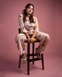 aparna-balamurali-latest-style-photos