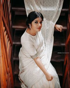 aparna balamurali new photos 091-003