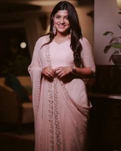 aparna-balamurali-photo-gallery-new-007