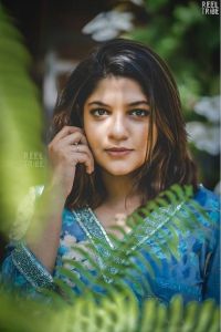 aparna-balamurali-picuki-002