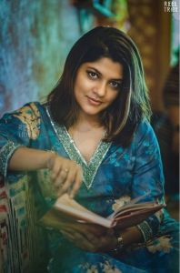 aparna-balamurali-picuki