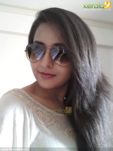 4352bhama_latest_stills_66
