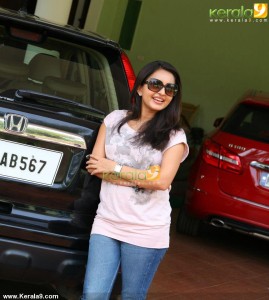 6329bhama_latest_stills_66-002
