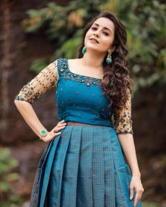actress-bhama-latest-photos0124-003