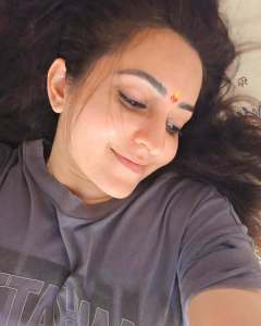 actress-bhama-new-photos-003