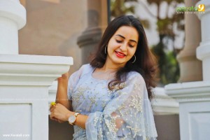 bhama latest photos-002