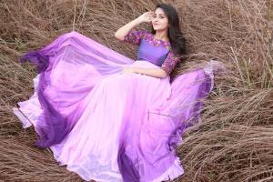 bhama-latest-photoshoot-00150