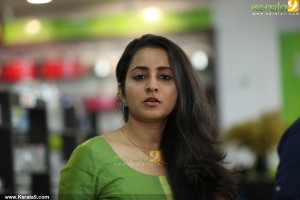 bhama-latest-pics-210-00242